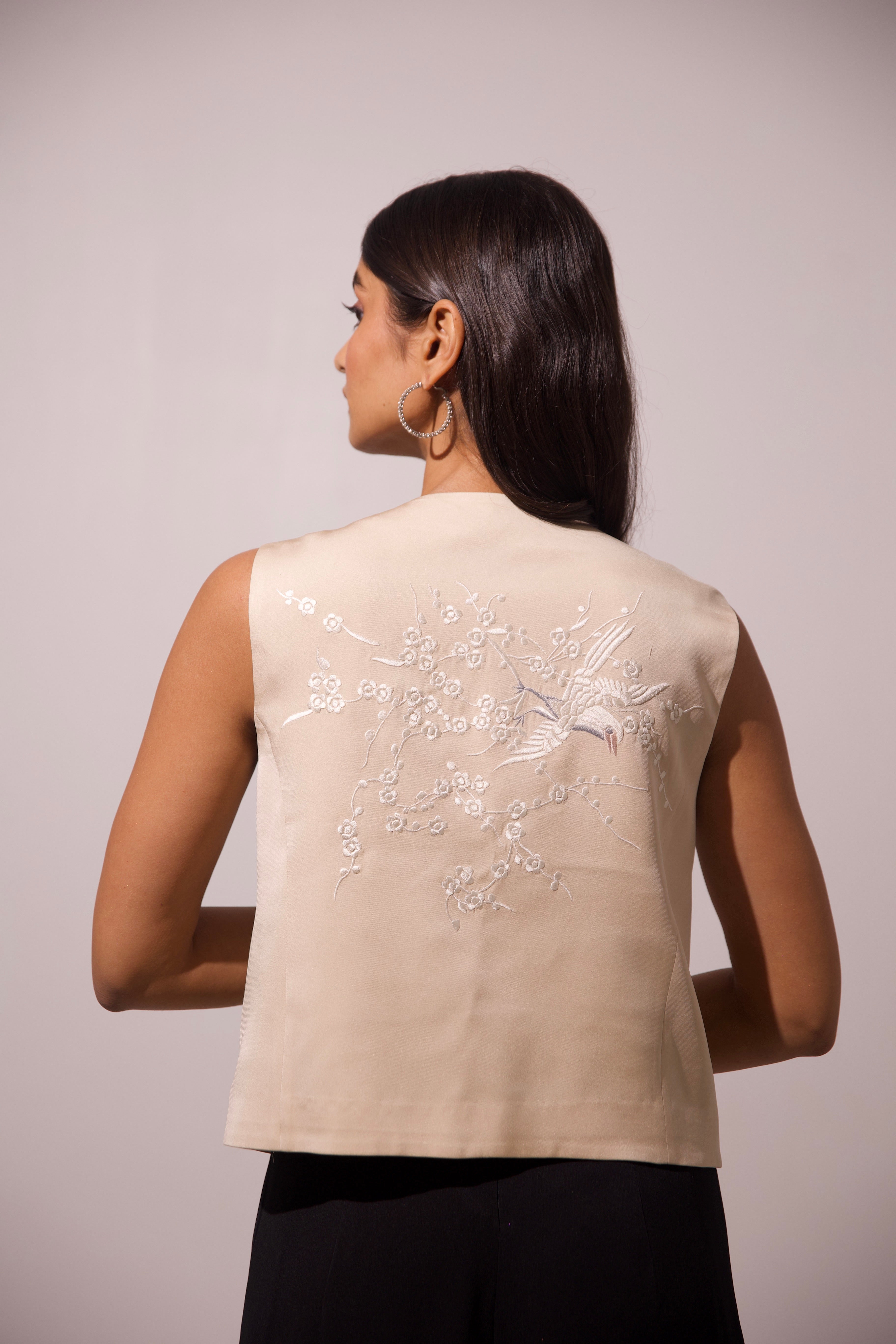 Shantao Vest